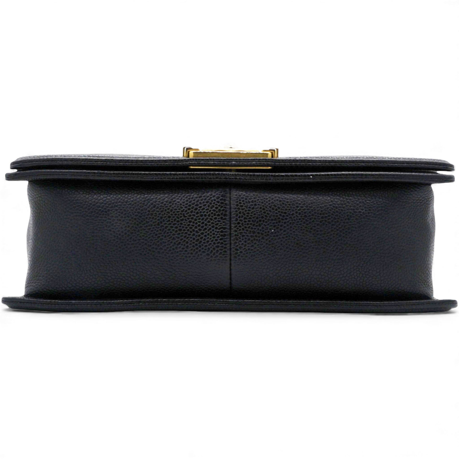 Caviar Quilted Medium Boy Flap