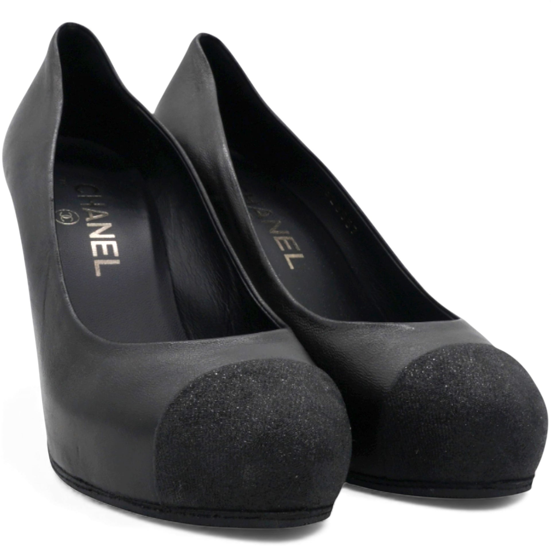 Black Leather Cap Toe Pumps Size36