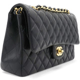 Lambskin Quilted Medium Classic Flap Black