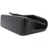 Lambskin Quilted Medium Classic Flap Black