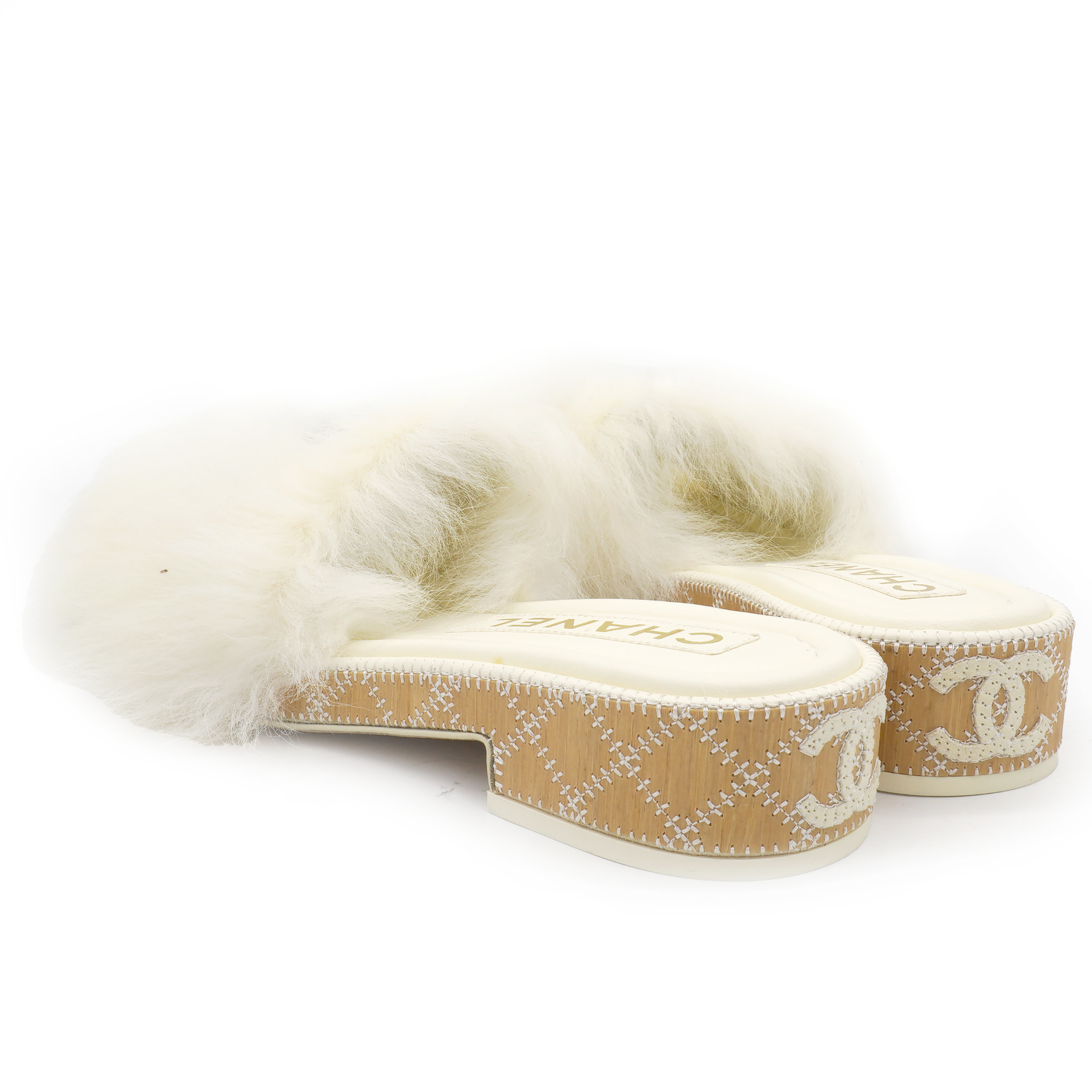 White Shearling Black CC Logo Mule Size37