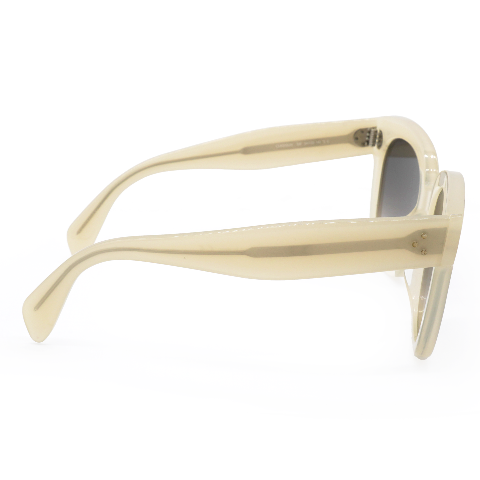 CL4002UN Square Cat Eye Sunglasses In White