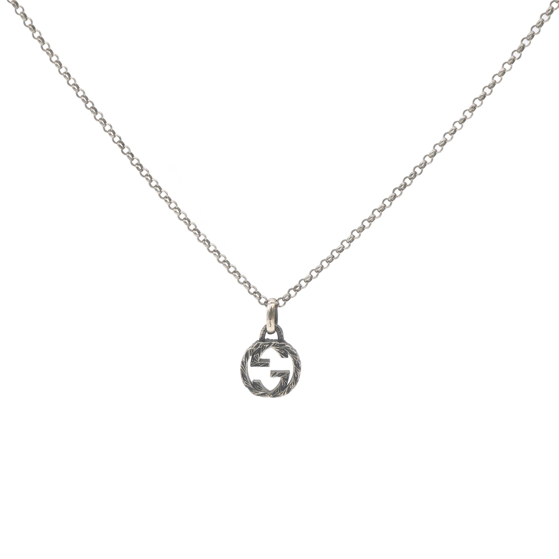 Interlocking G Necklace Silvery