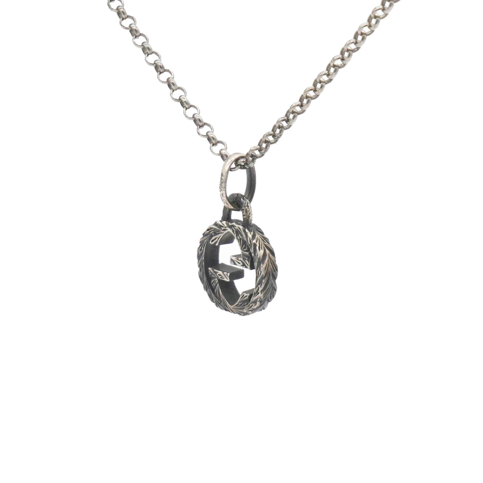 Interlocking G Necklace Silvery