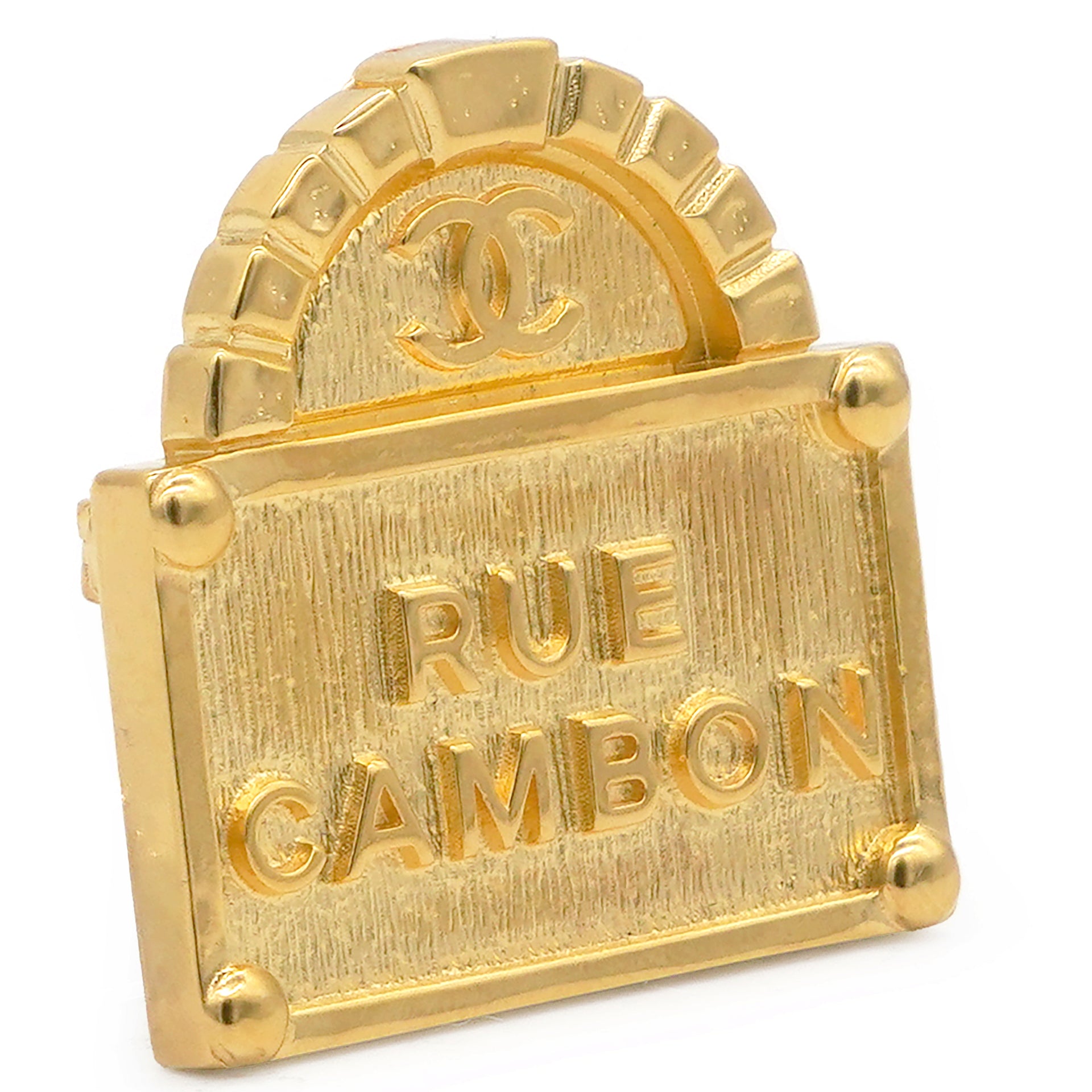 Rue Cambon Dome Brooch Gold