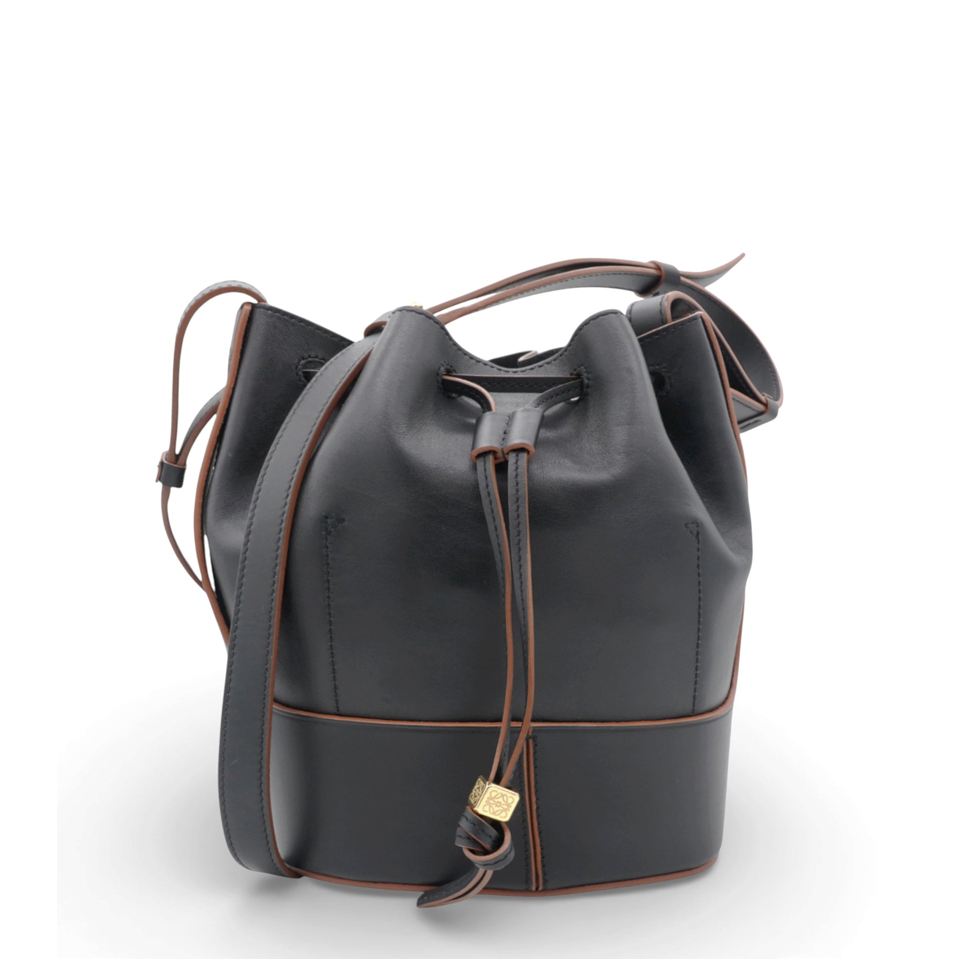 Anagram Balloon Leather Shoulder Bag Black