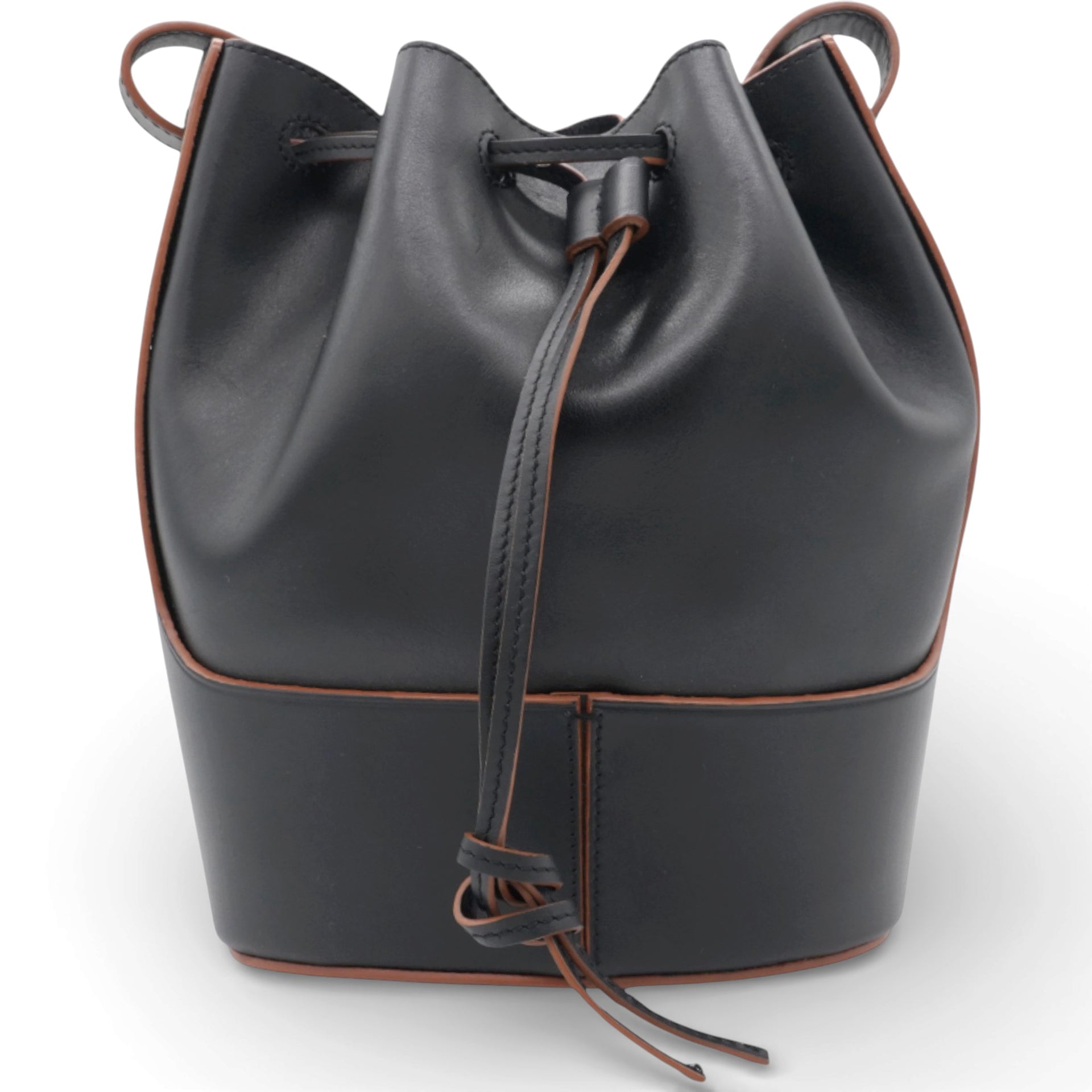 Anagram Balloon Leather Shoulder Bag Black