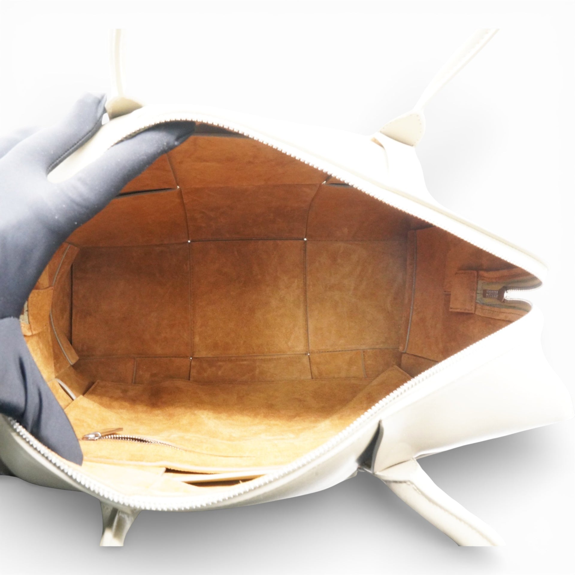 Maxi Intrecciato Arco Briefcase Porridge