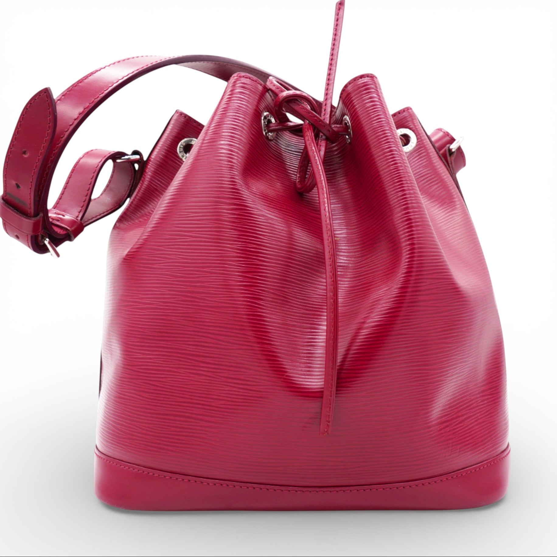 Vintage Noe Pm Handbag In Red Epi Leather Red Bucket Bag