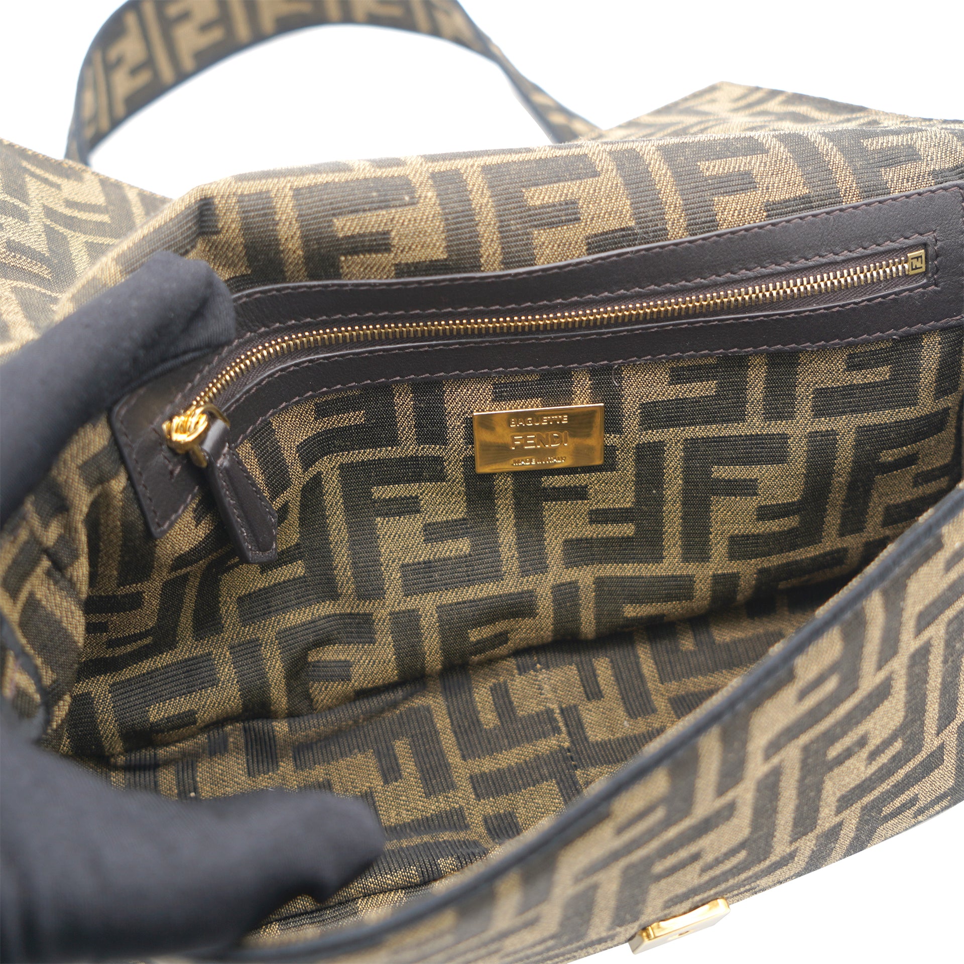 fendi zucca baguette tobacco Maxi Flap Bag Made of iconic FF jacquard in tobacco brown FENDI TOBACCO ZUCCA CANVAS STUDDED