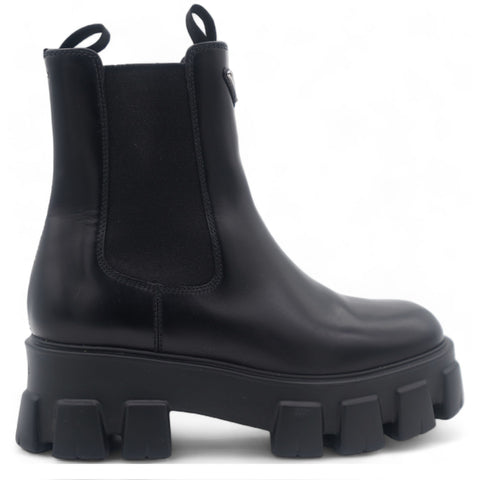 Monolith Leather Chelsea Boots In Black 38