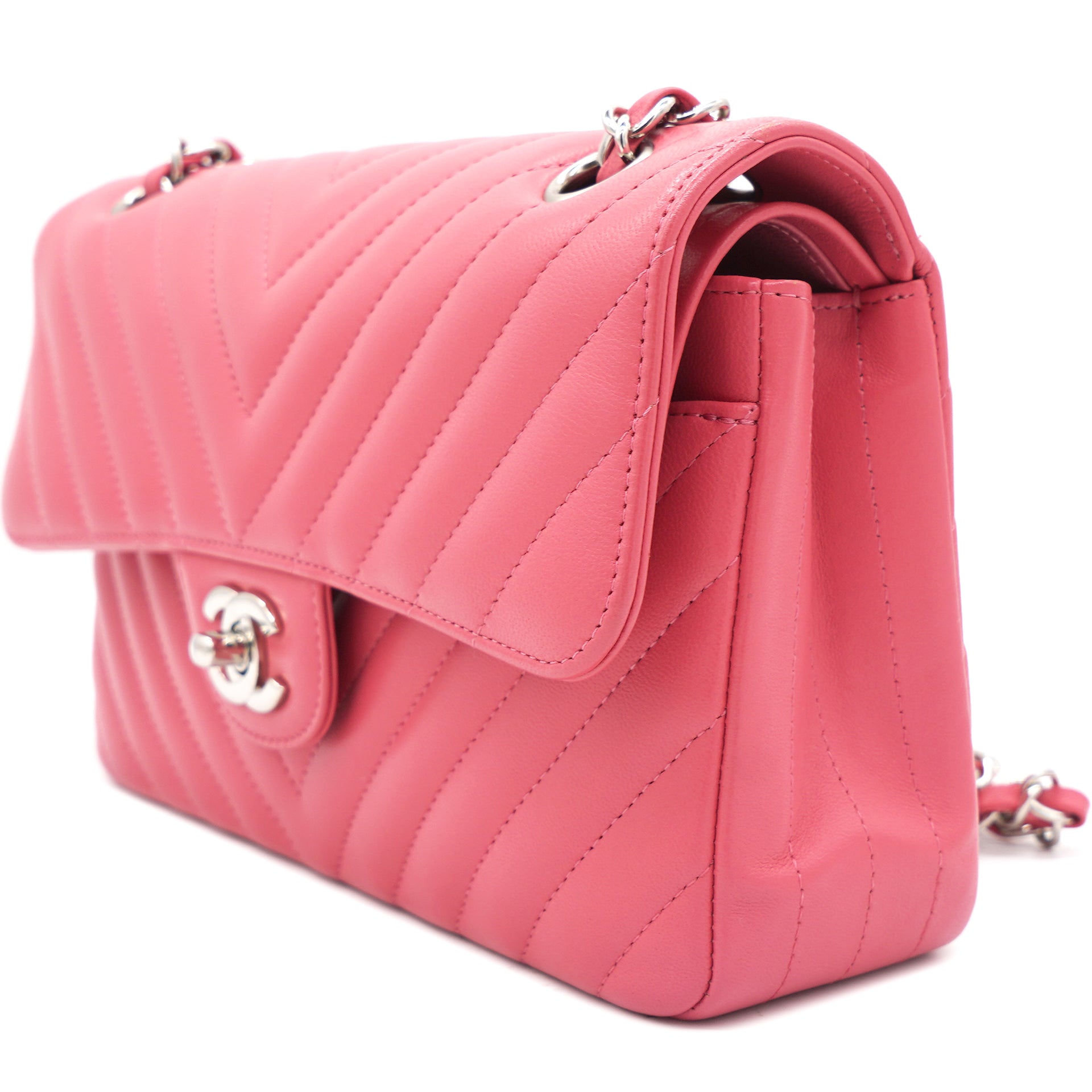 Chanel Small Chevron Classic Flap Pink shoulder bag – STYLISHTOP