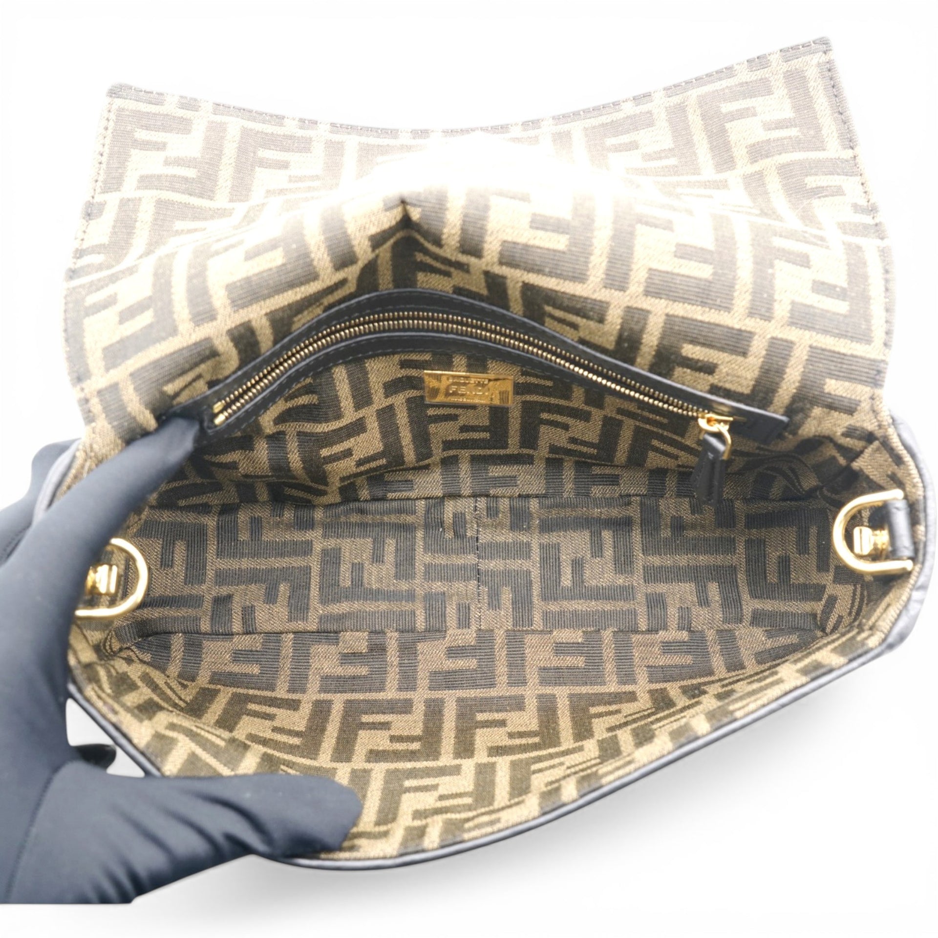 Fendi Baguette White Raffia Bag 