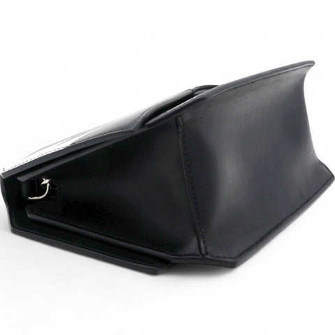 Givenchy Stars Wings Print Bow Cut Black/White Crossbody Bag in Leather 