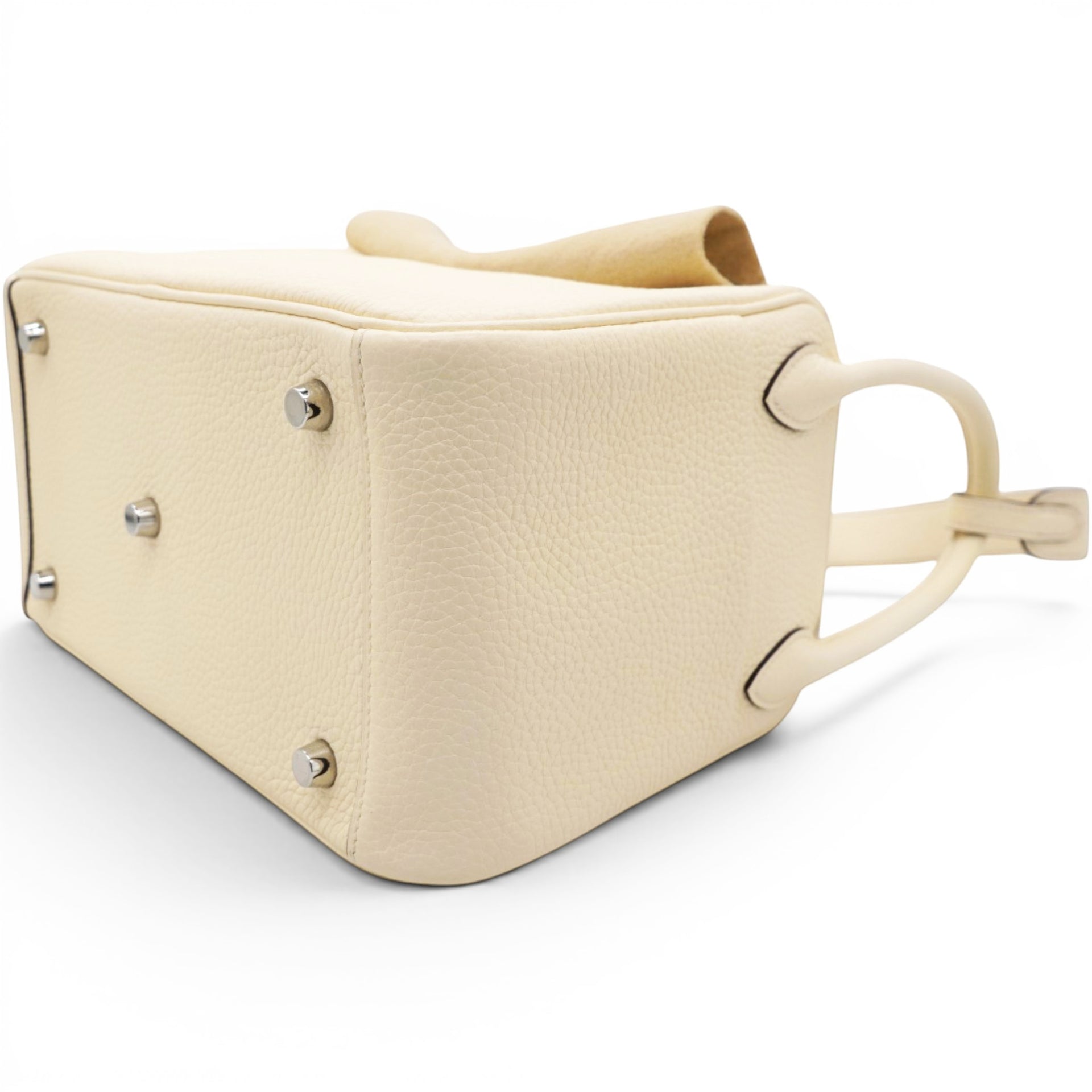 Hermes Taurillon Clemence Lindy 26 Nata 