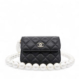 Quilted Maxi Pearls Card Holder Flap With Chain Black