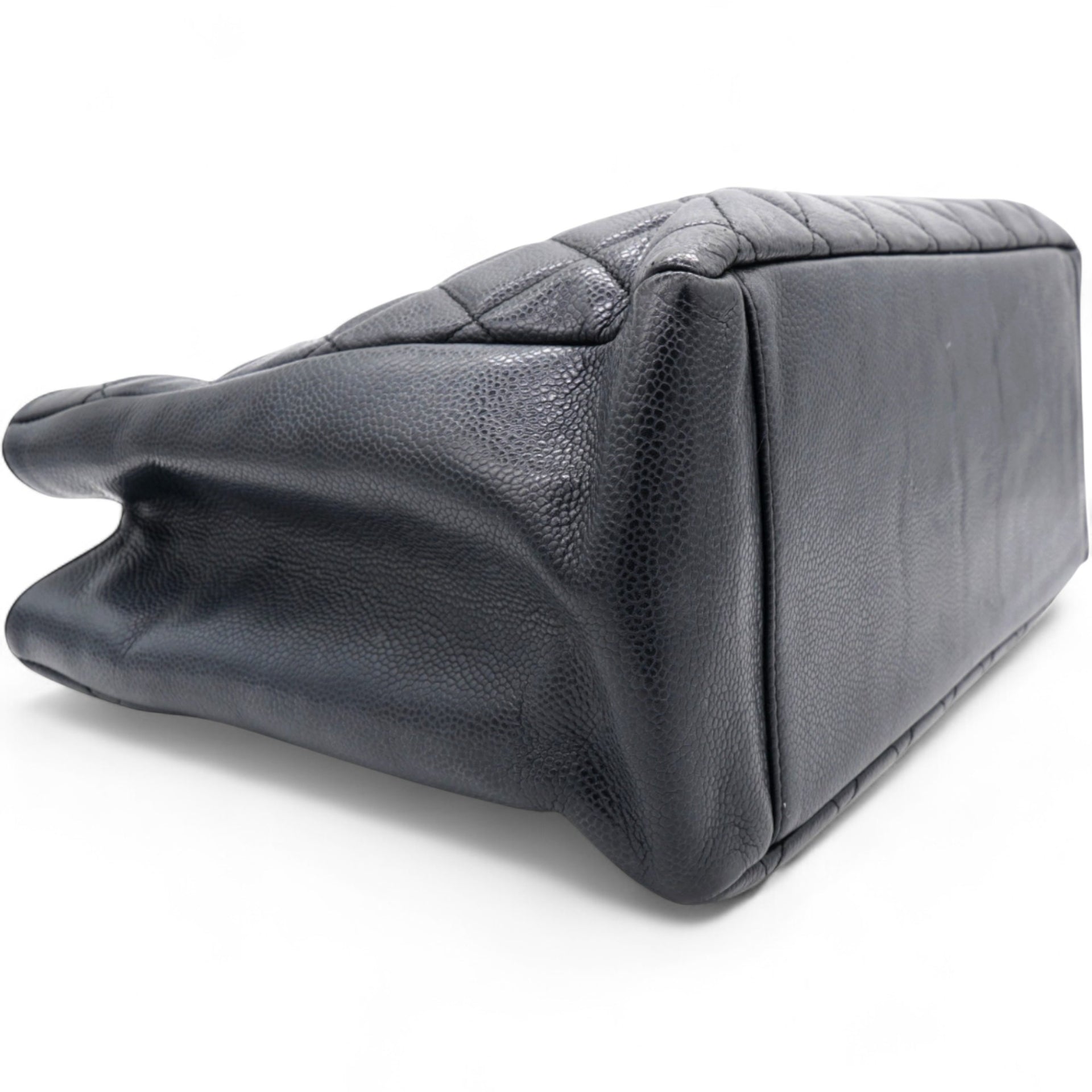 Vintage Caviar Quilted Grand Shopping Tote GST Black