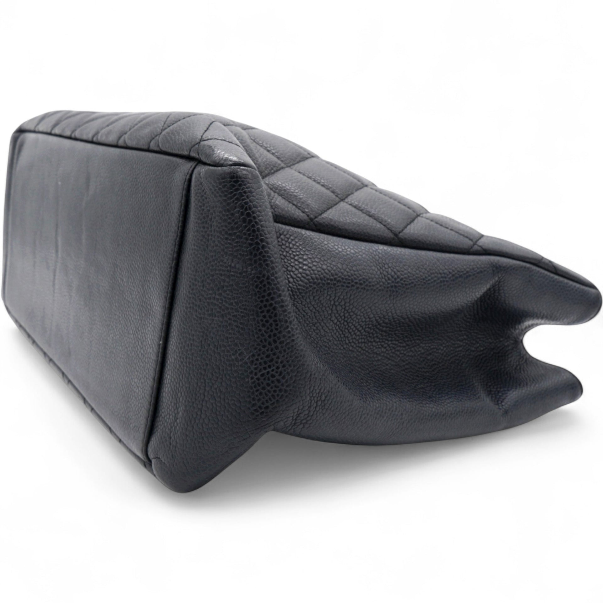 Vintage Caviar Quilted Grand Shopping Tote GST Black