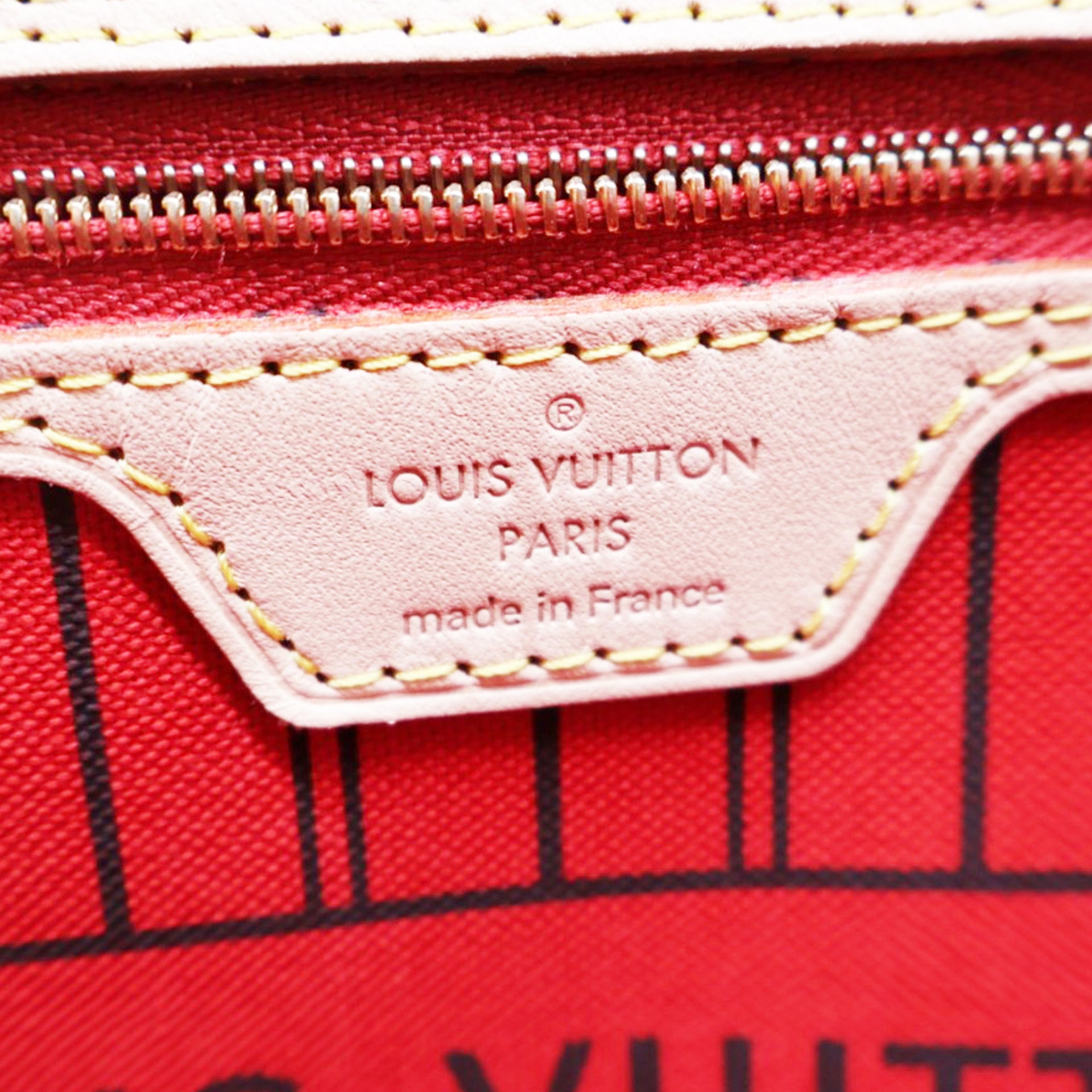 Classic Monogram Canvas Neverfull MM Tote Bag