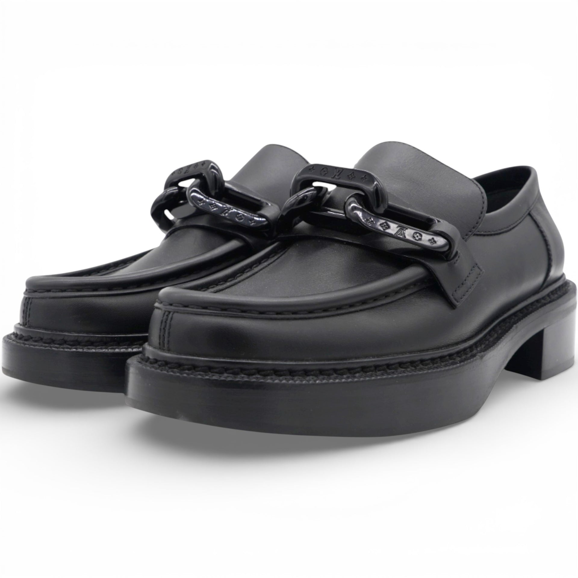 LOUIS VUITTON Calfskin Oversized Chain Academy Loafers Black Size38