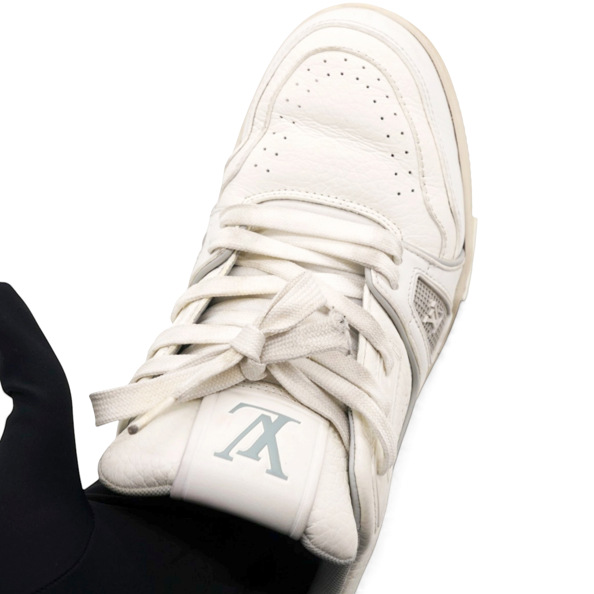 Louis Vuitton Calfskin Mens LV Trainer Sneakers White Size3/36 