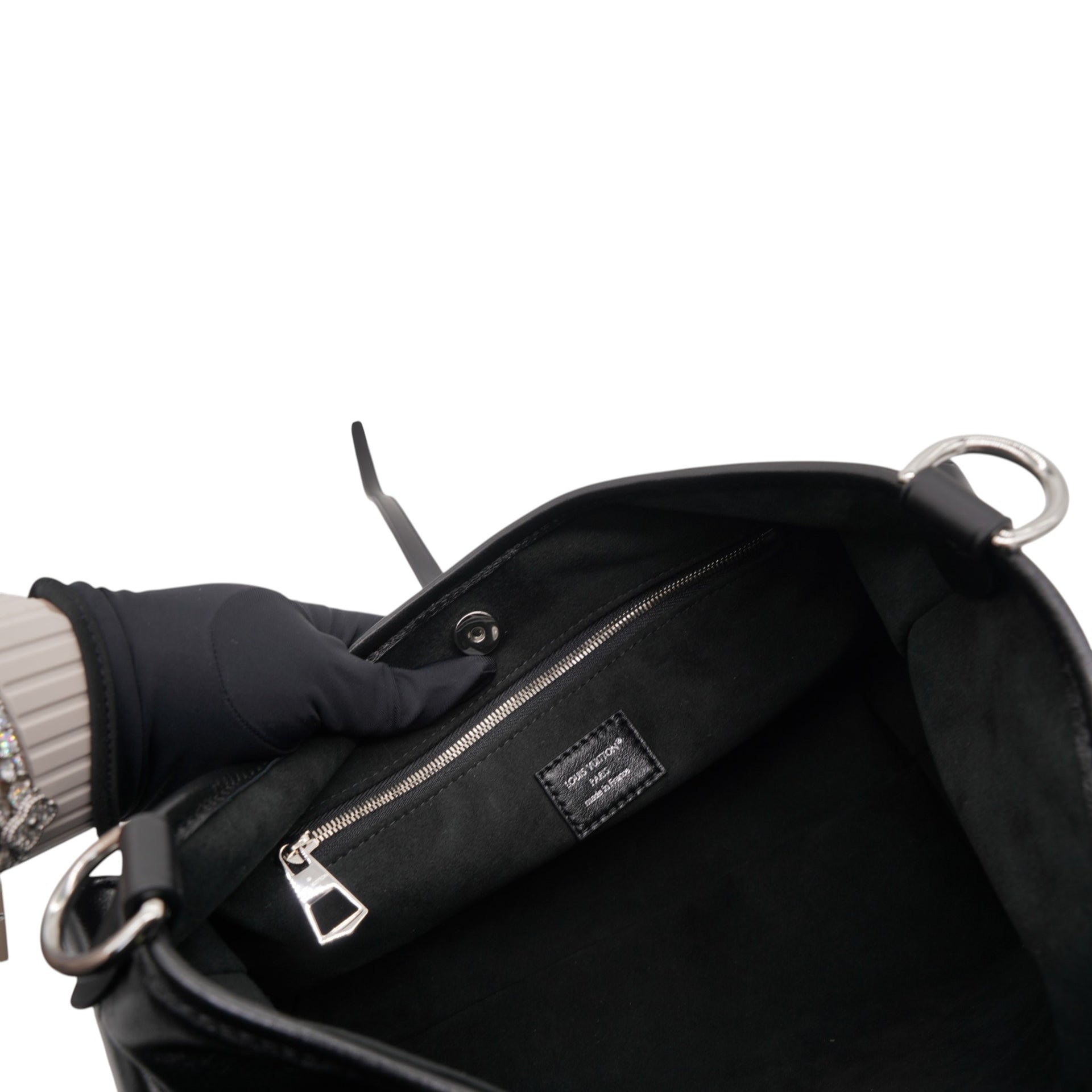Louis Vuitton Lambskin CarryAll Cargo Vibe PM Black 