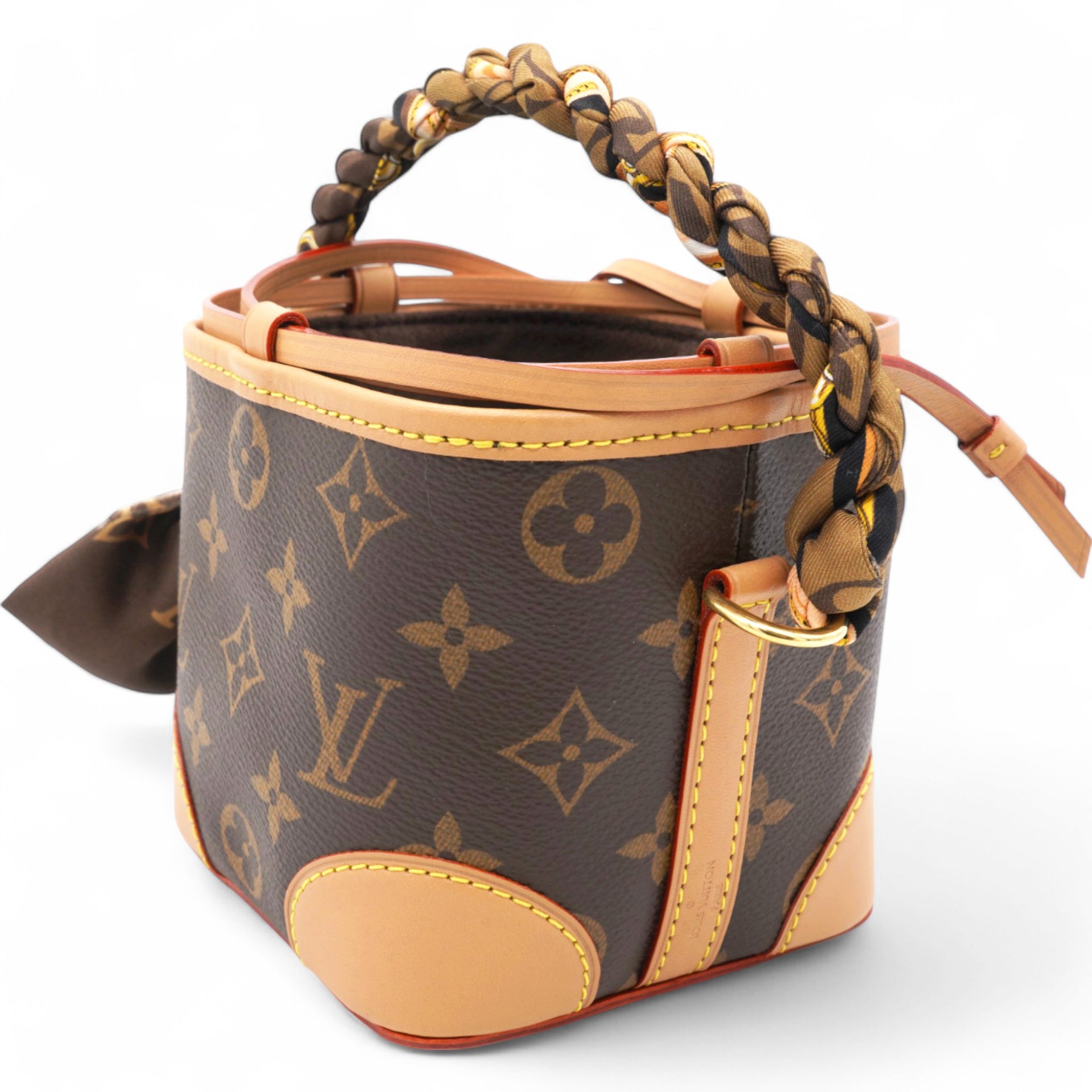 Louis Vuitton Monogram Noé Purse Nano 