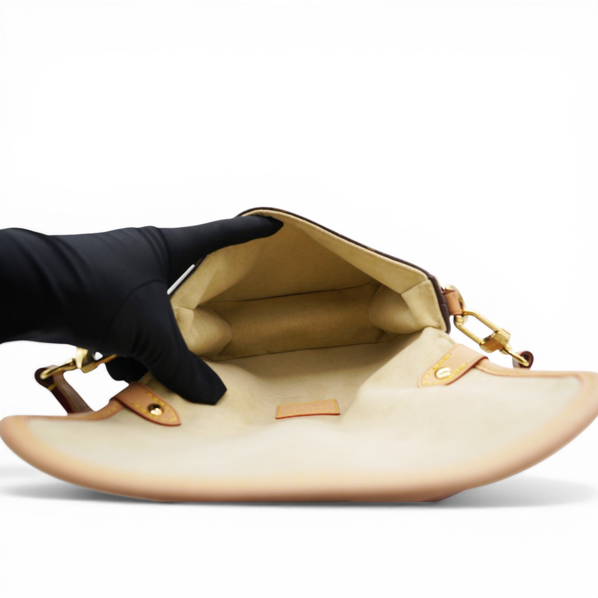 Louis Vuitton Monogram Saumur BB Brown 