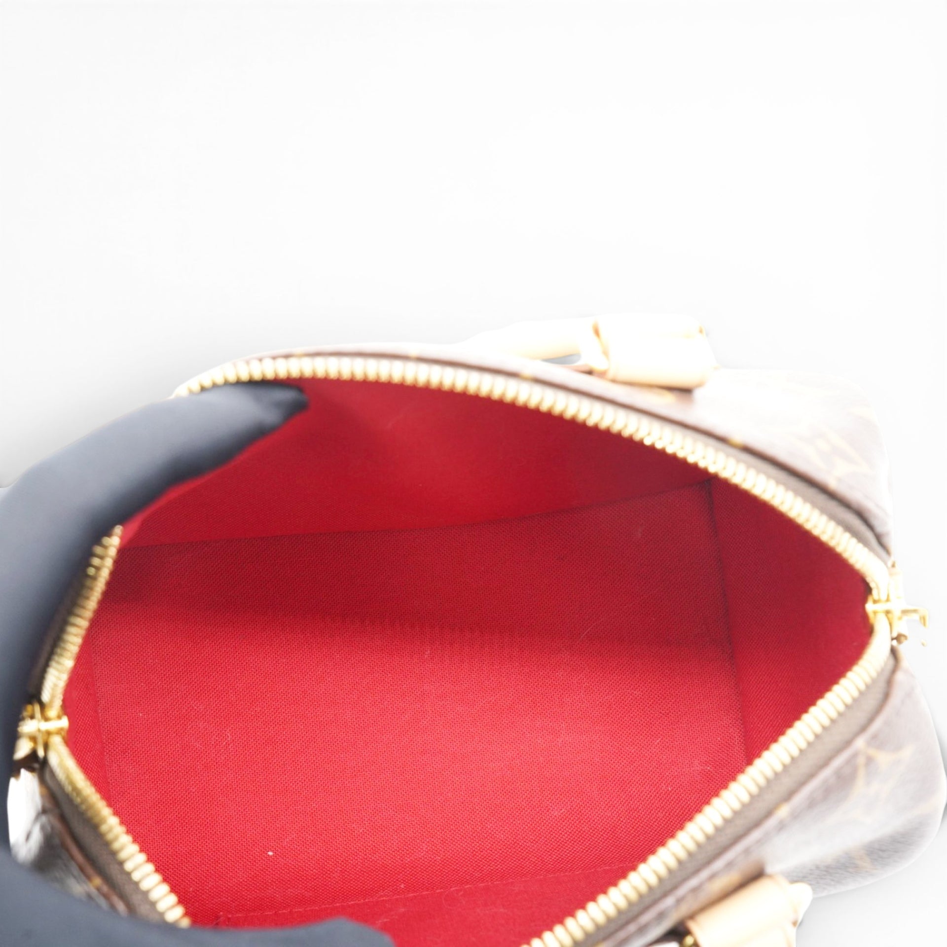Louis Vuitton Monogram Speedy Bandouliere 20 Black 