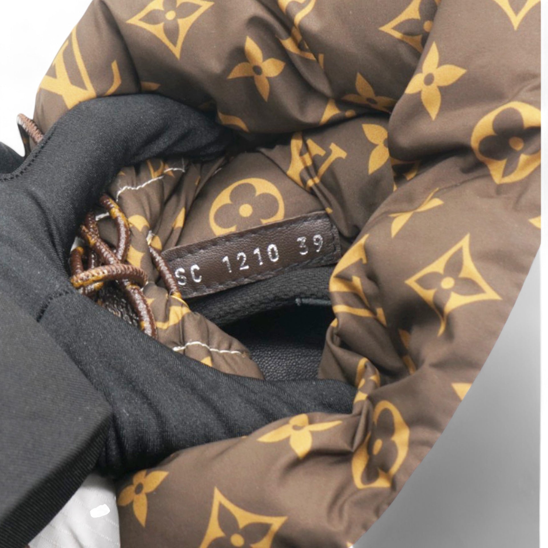 Louis Vuitton Nylon Monogram Pillow Comfort Ankle Boot Size39 