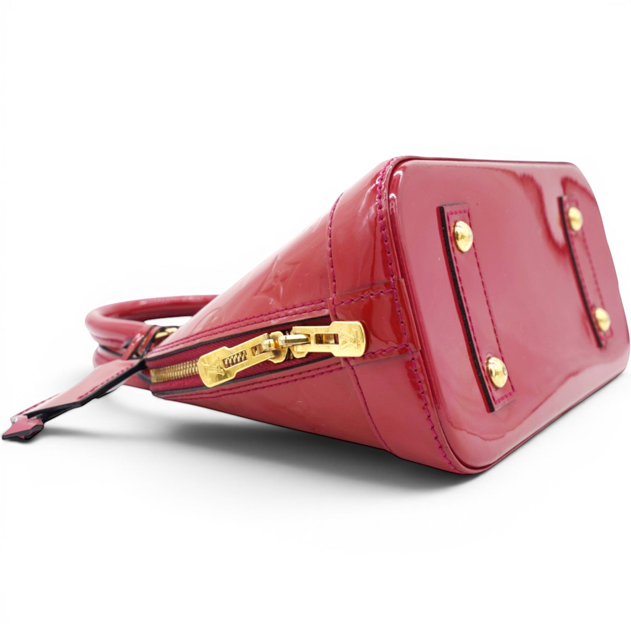 Louis Vuitton Vernis Alma BB Pomme D'Amour 