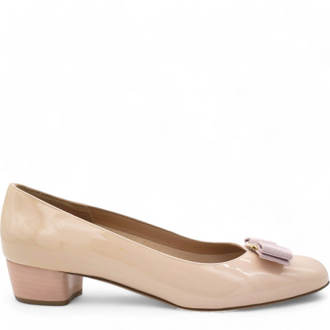 SALVATORE FERRAGAMO Beige Patent Leather Vara Bow Pumps Size 36.5 