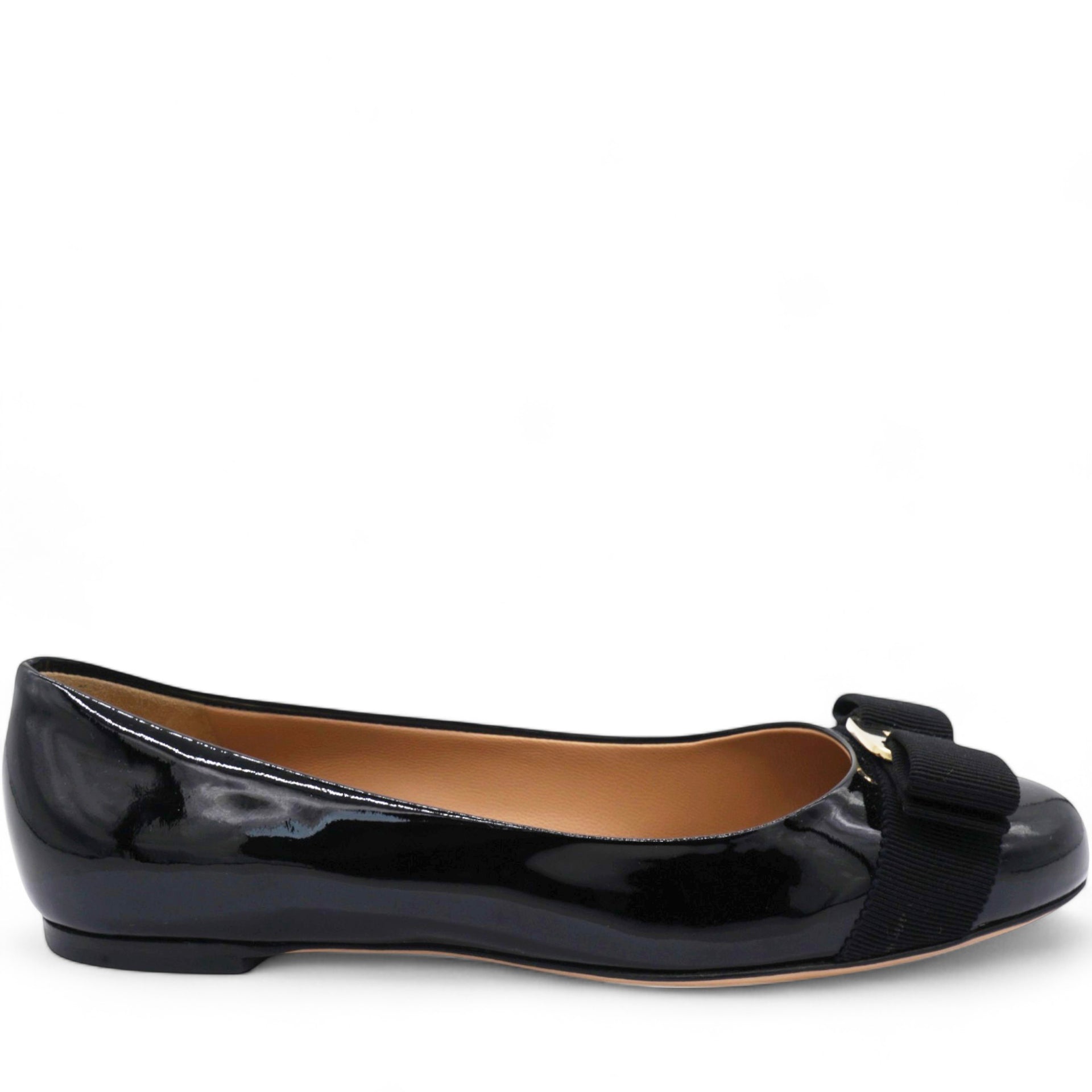 SALVATORE FERRAGAMO Varina Leather Flat Size 36 