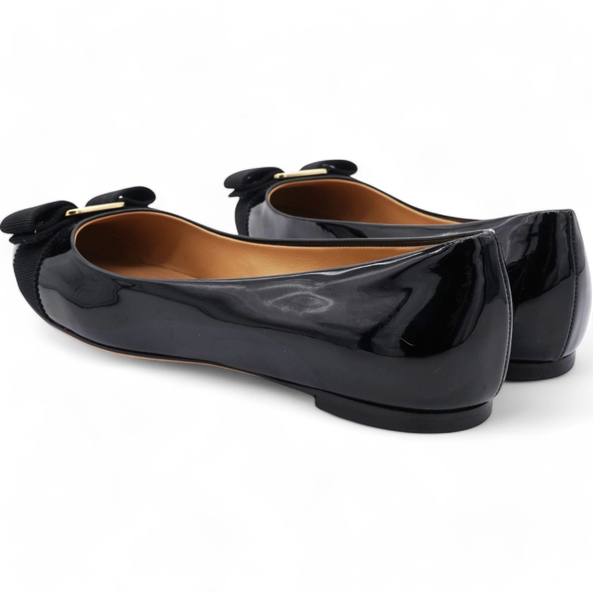 SALVATORE FERRAGAMO Varina Leather Flat Size 36 