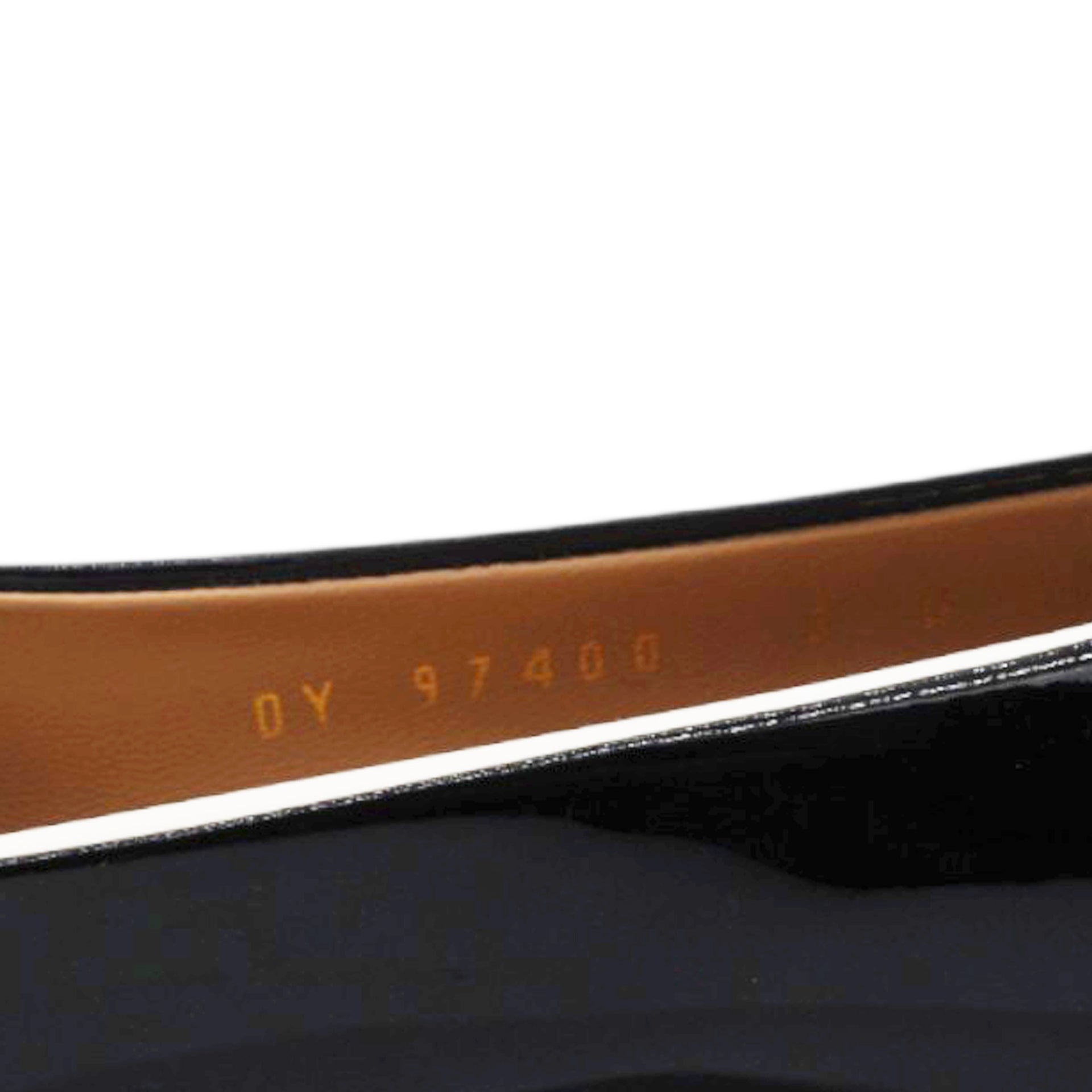 SALVATORE FERRAGAMO Varina Leather Flat Size 36 