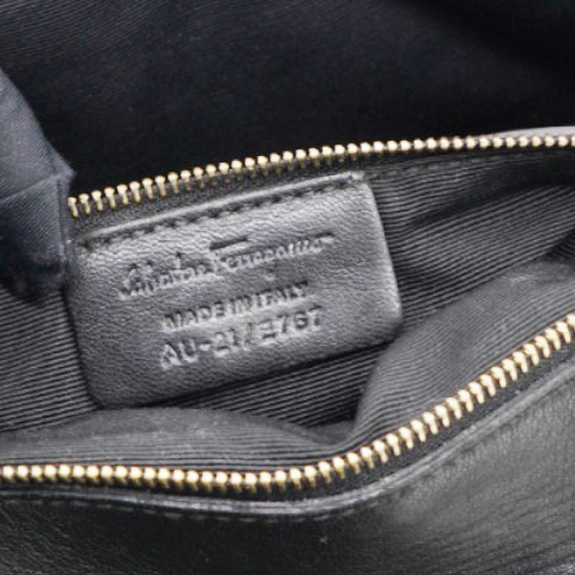 Salvatore Ferragamo Black Quilted Leather Vara Bow Shoulder Bag