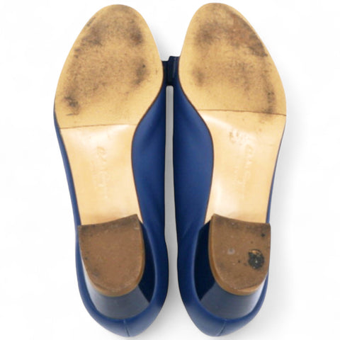 Salvatore Ferragamo Navy Blue Leather Vara Pumps Size4.5/35 