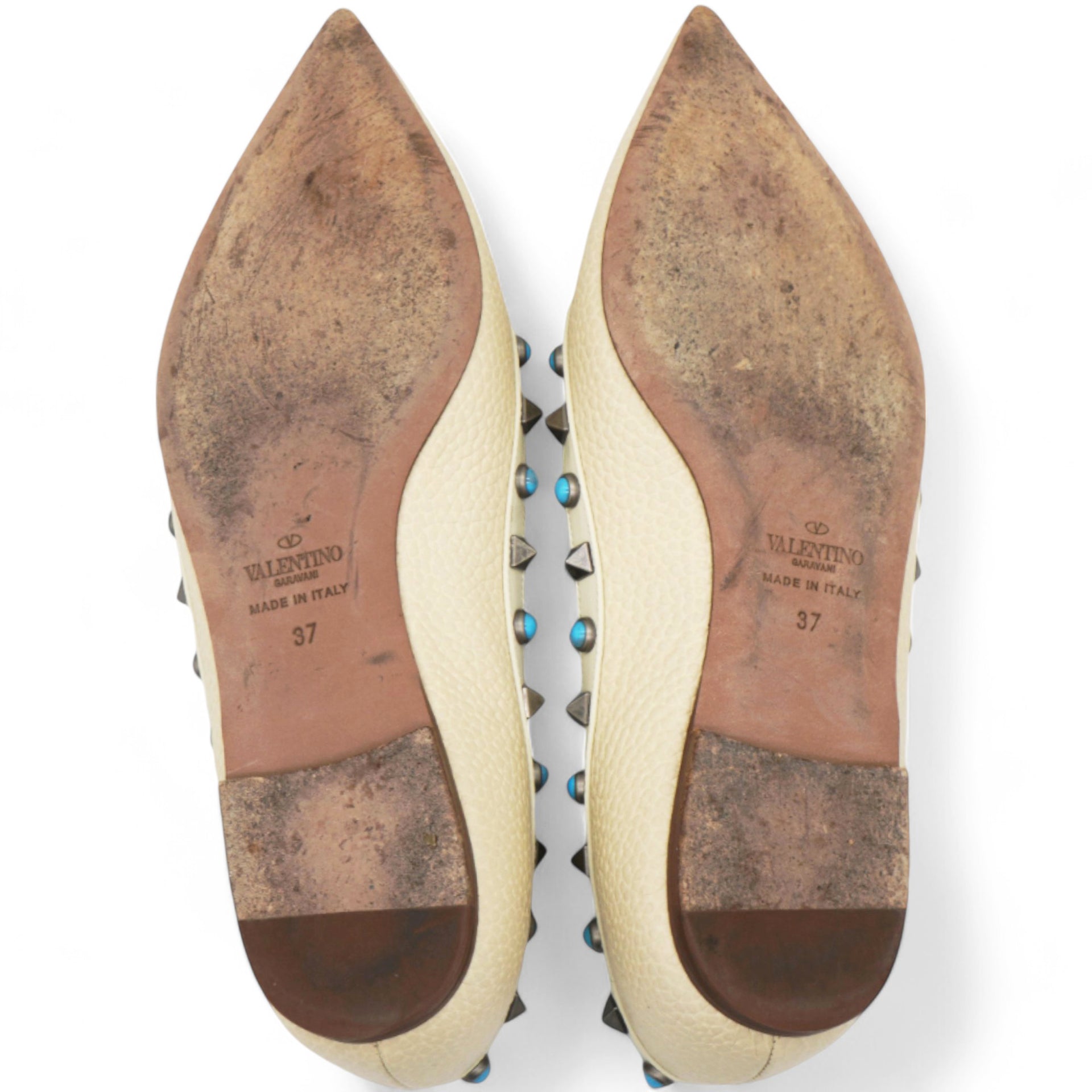 Valentino Garavani  Pebbled Calfskin Rockstud Rolling Ballerina Flats Ivory Size 37 