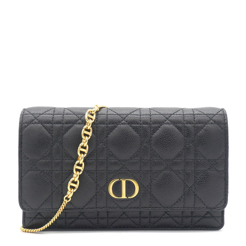 Caro Pouch Wallet on Chain Black