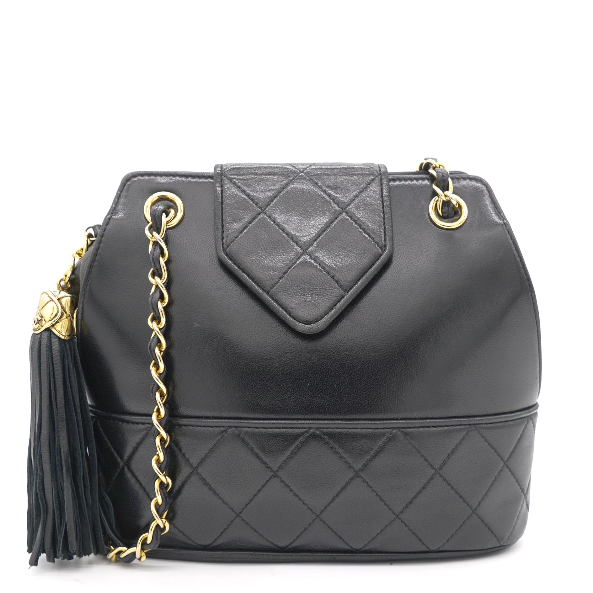 Chanel Lambskin Quilted Dome Shoulder Bag – STYLISHTOP