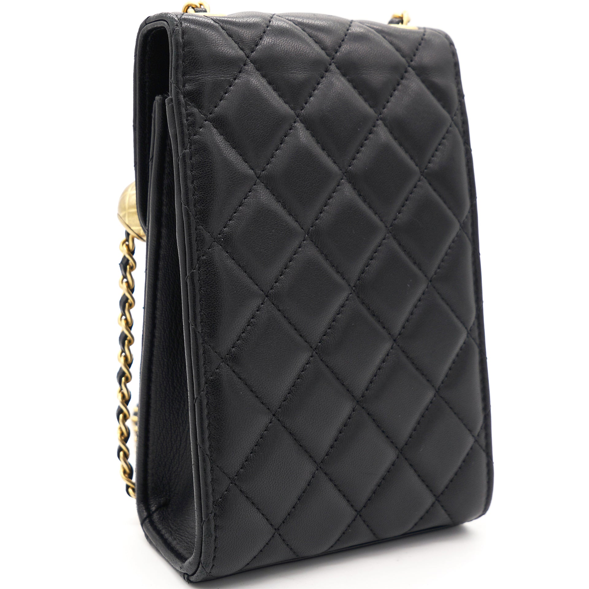 Lambskin Quilted Vertical Pearl Crush Flap with Chain Black