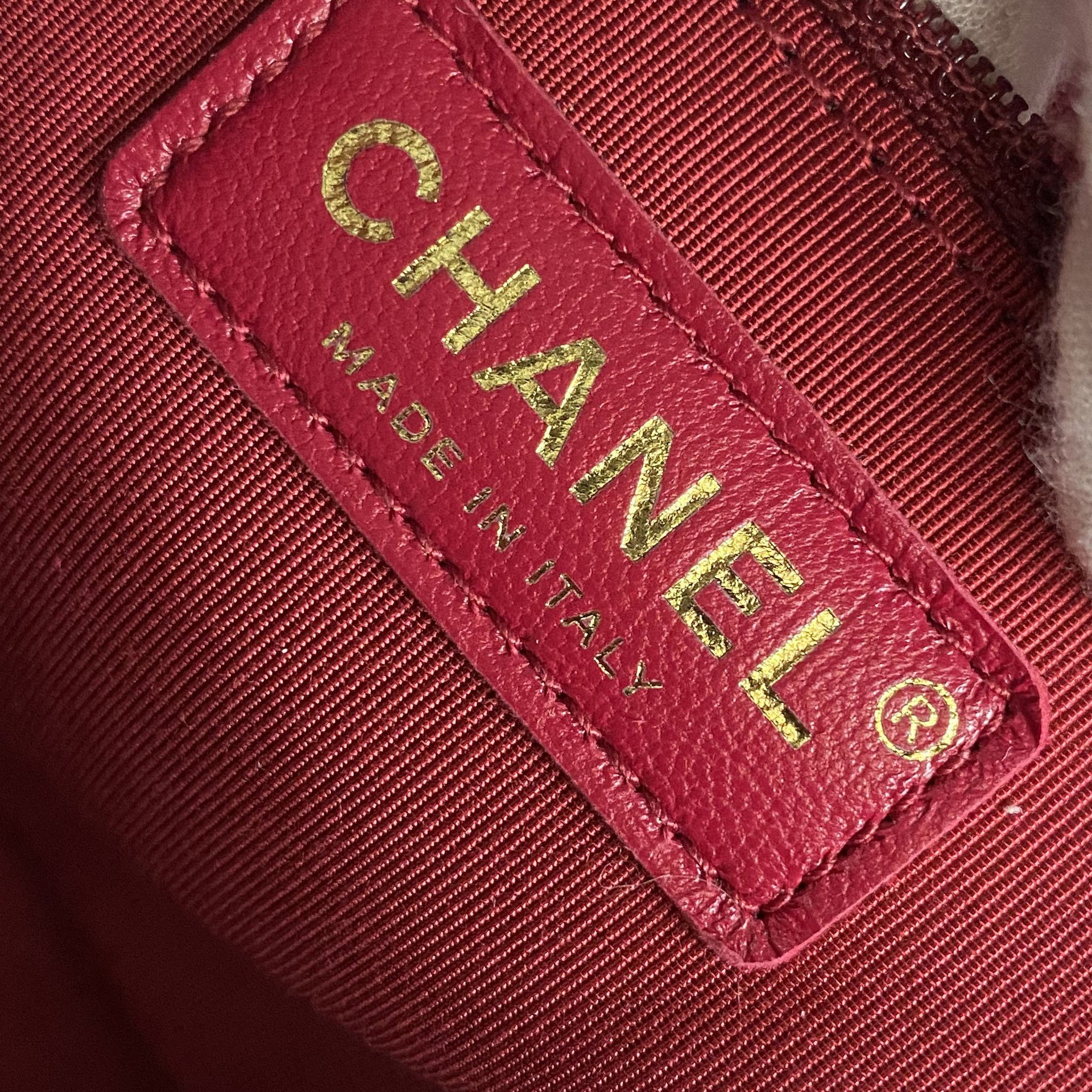 How to Buy a Guaranteed Authentic Pre-Owned Chanel Bag – HG Bags Online