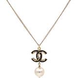 CHANEL, Jewelry, Chanel Cc Heart Pearl Necklace