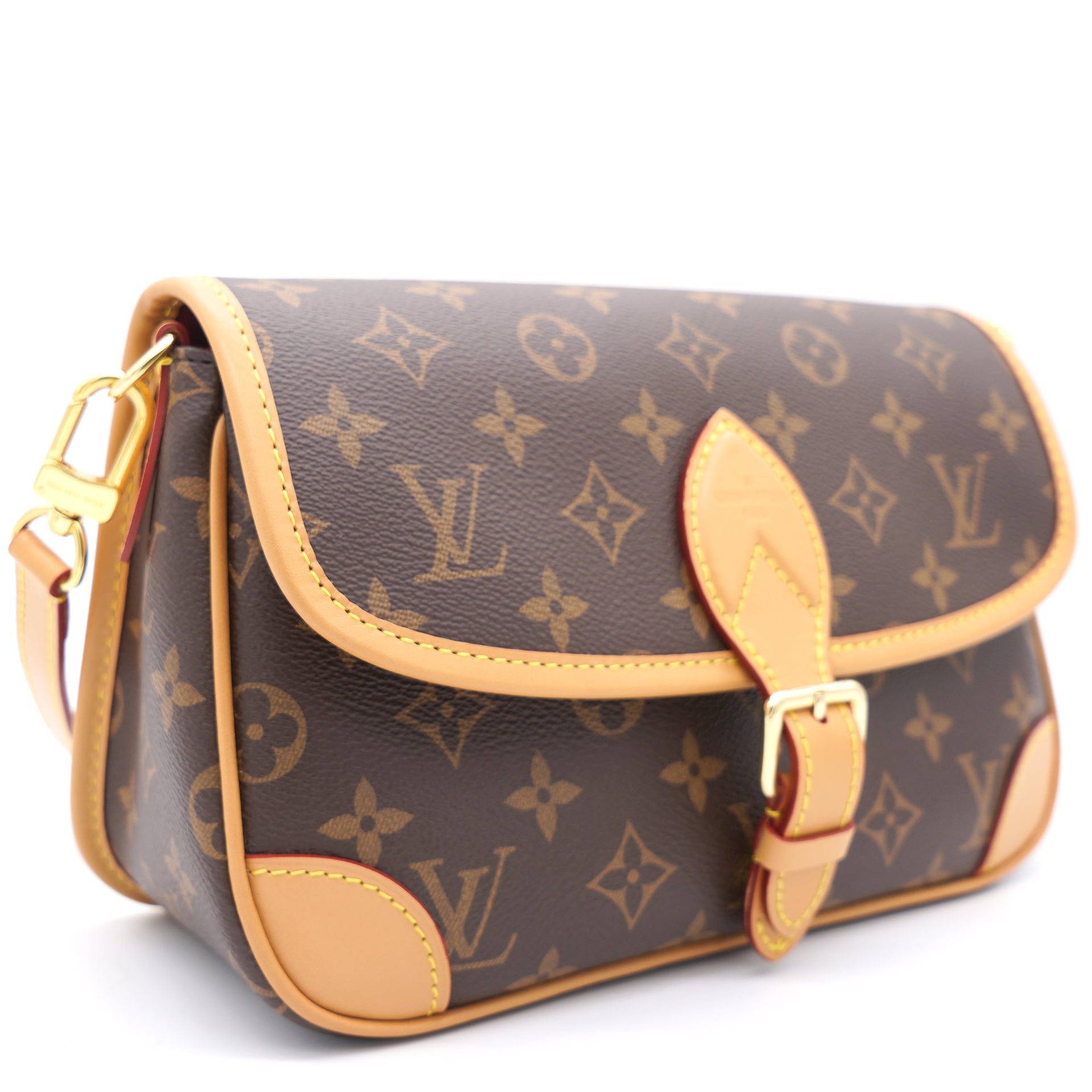 Time-honored Elegance Louis Vuitton Diane Bag for Sale in Queens