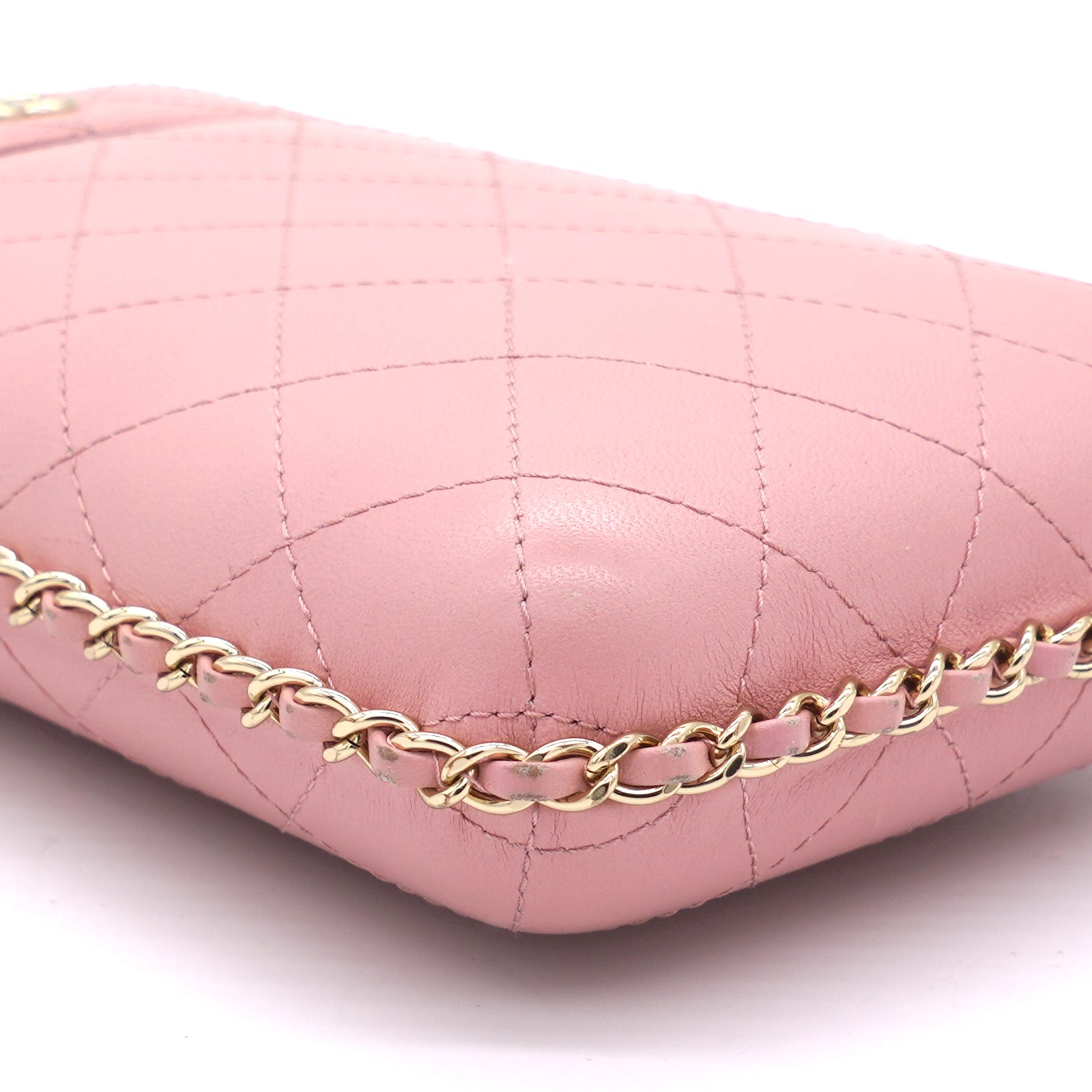 Chanel Lambskin Quilted Chain Around Phone Holder Pink – STYLISHTOP