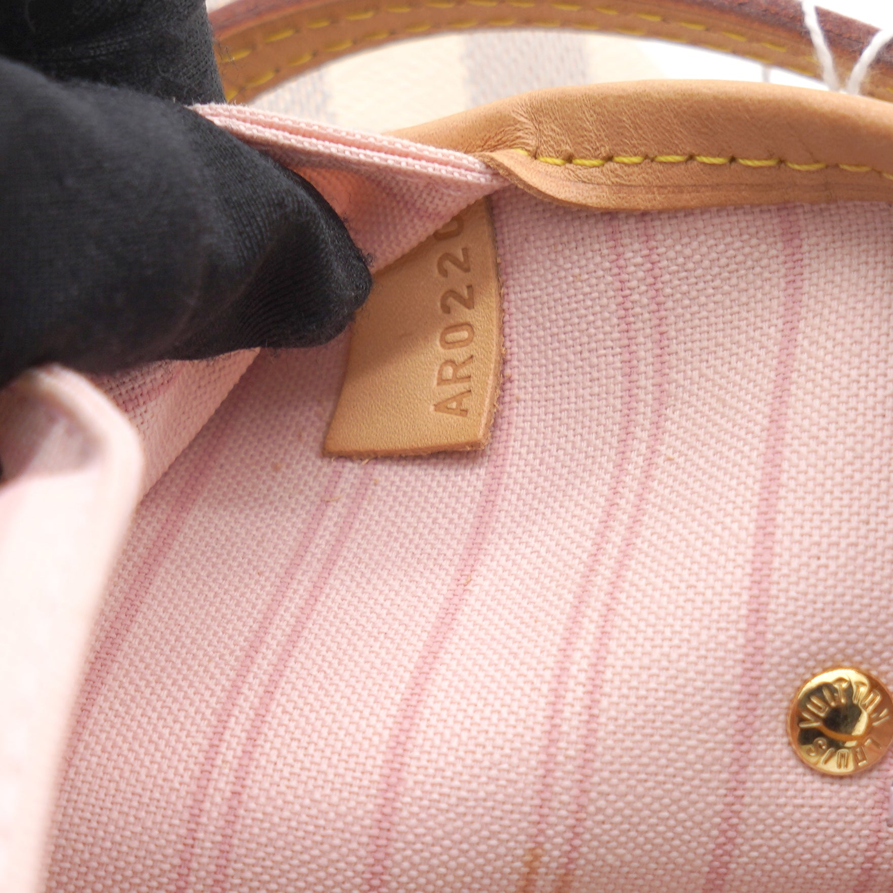 Louis Vuitton Damier Neverfull mm, Pink