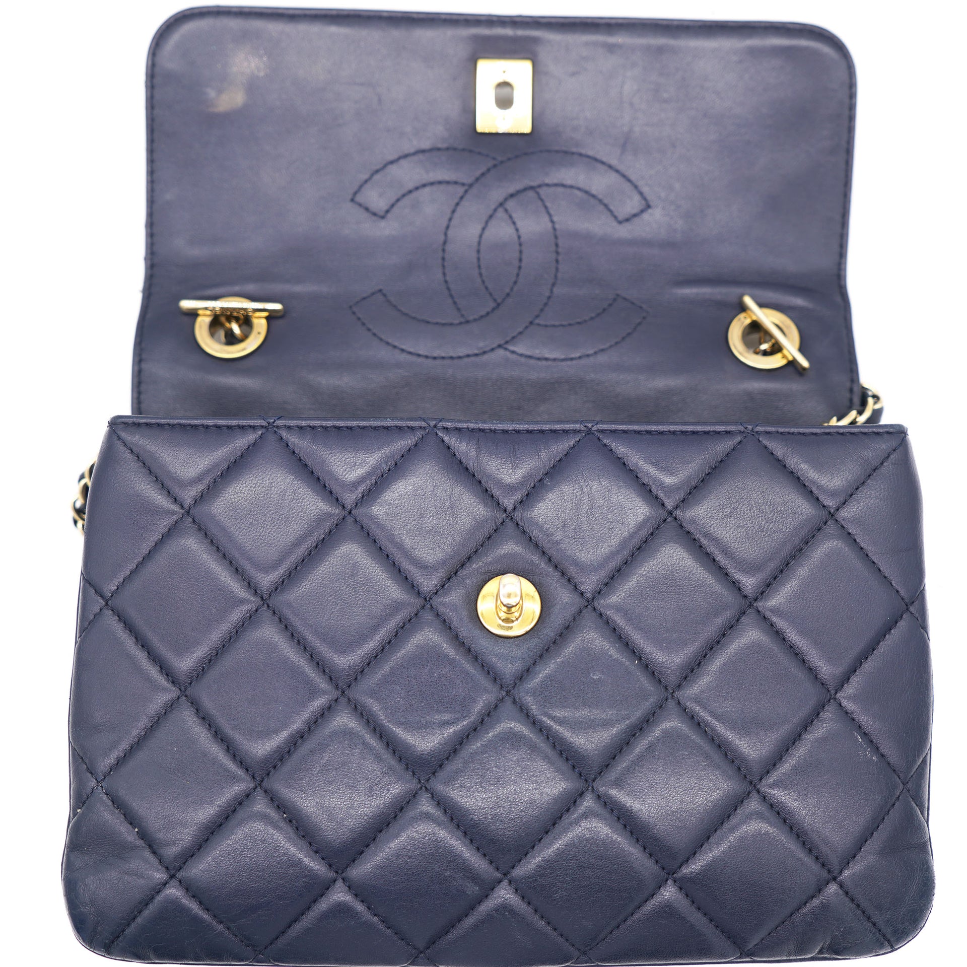 Lot 3 - A Chanel navy quilted lambskin bag, 1980s