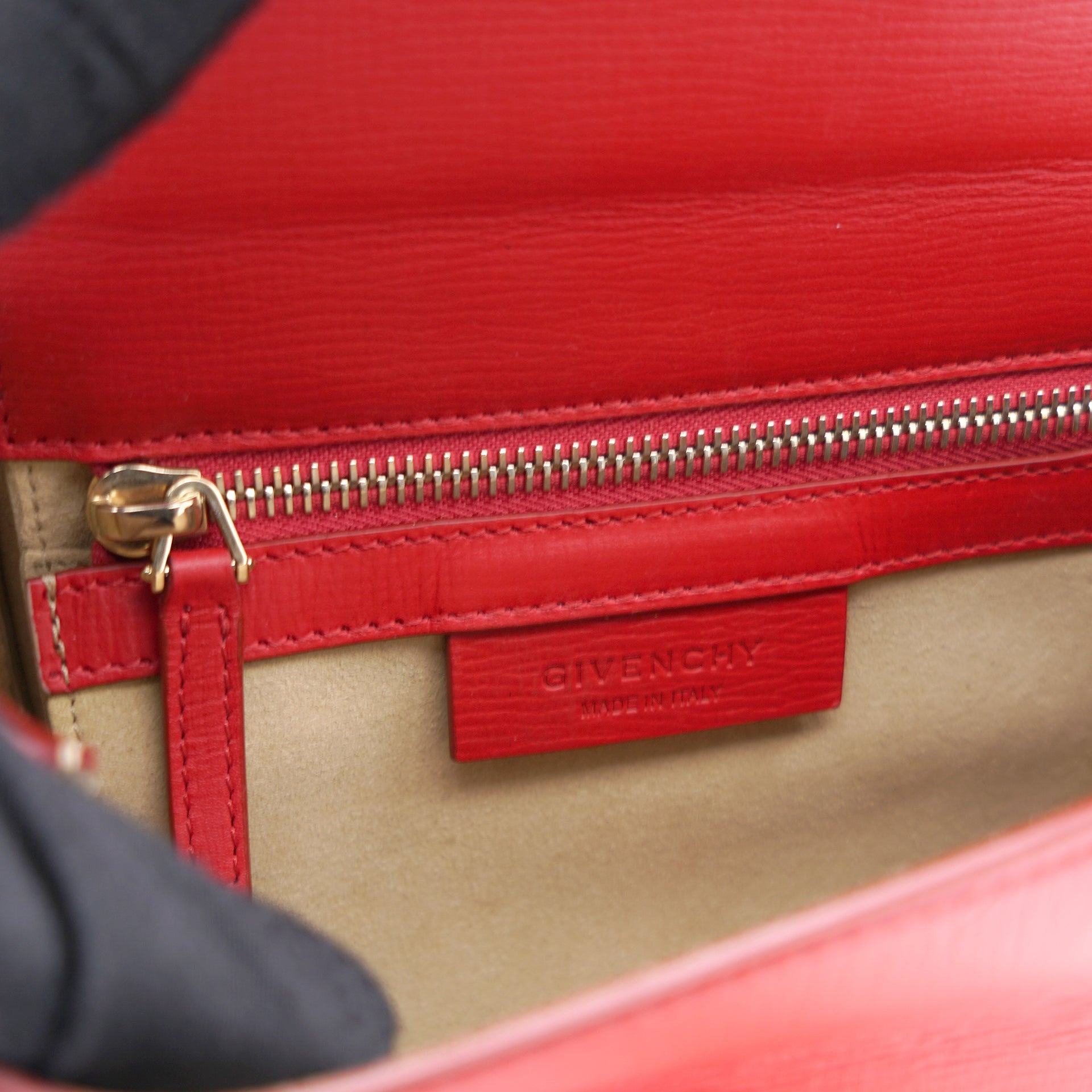 Pandora Box mini shoulder bag Red
