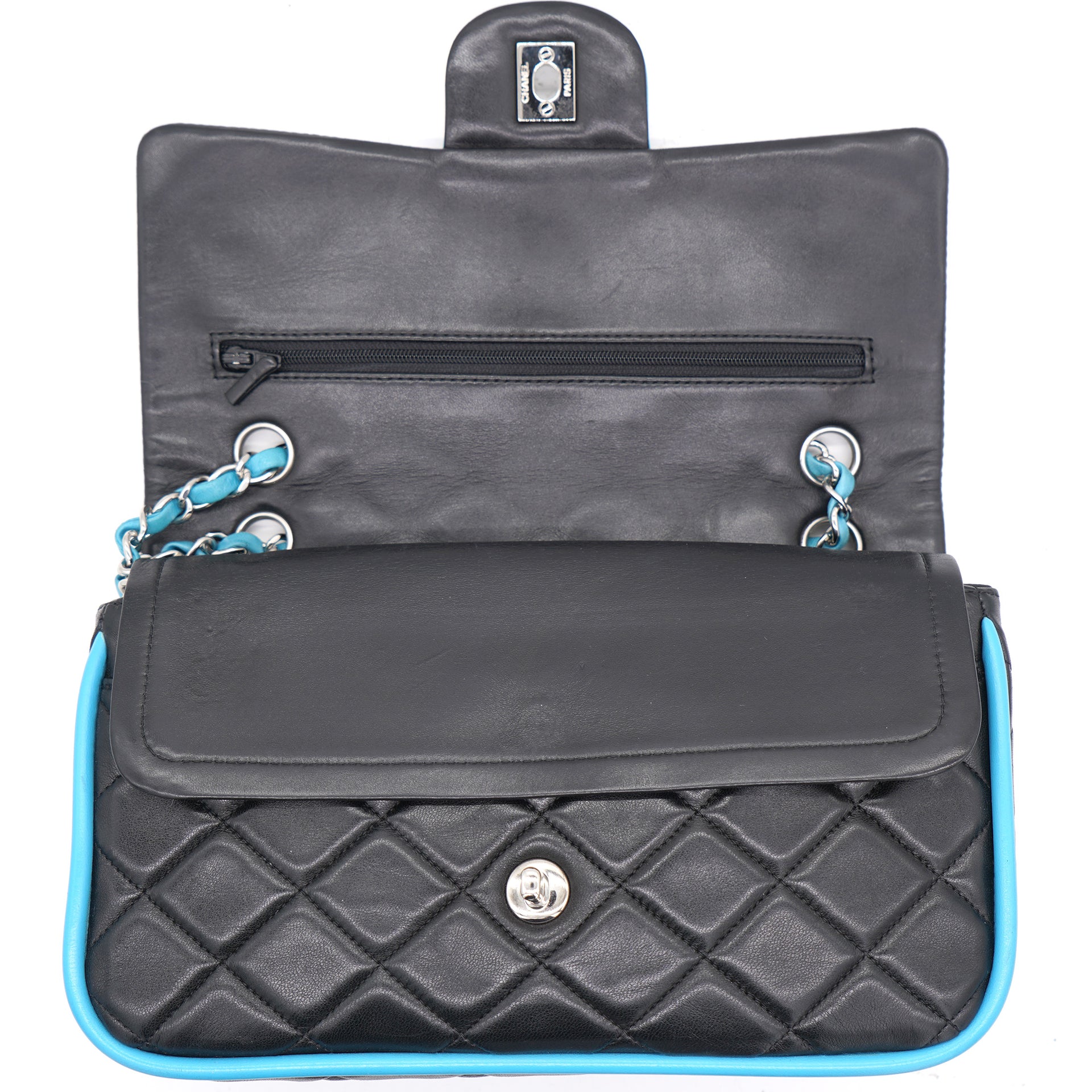 Chanel Black/Blue Quilted Lambskin Leather Medium Double Flap Bag –  STYLISHTOP