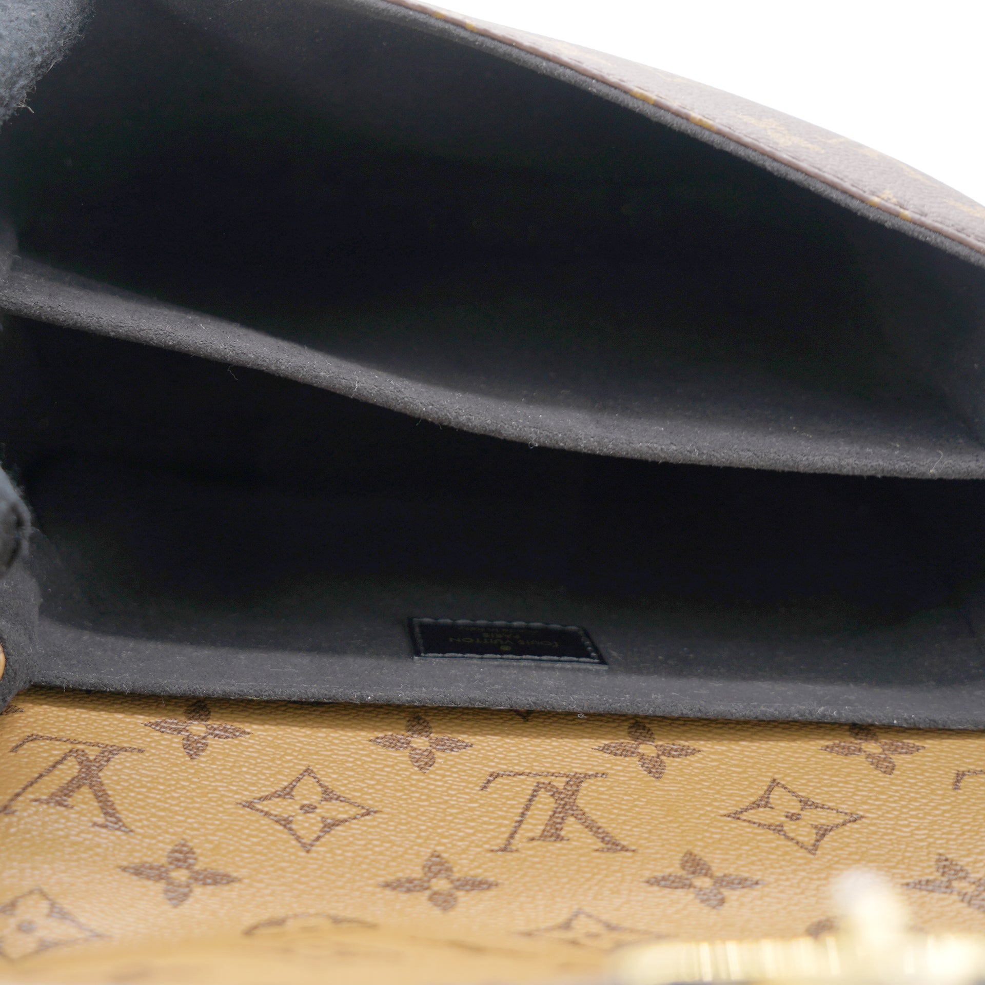 Brand New!Louis Vuitton Pochette Metis reverse monogram (date code
